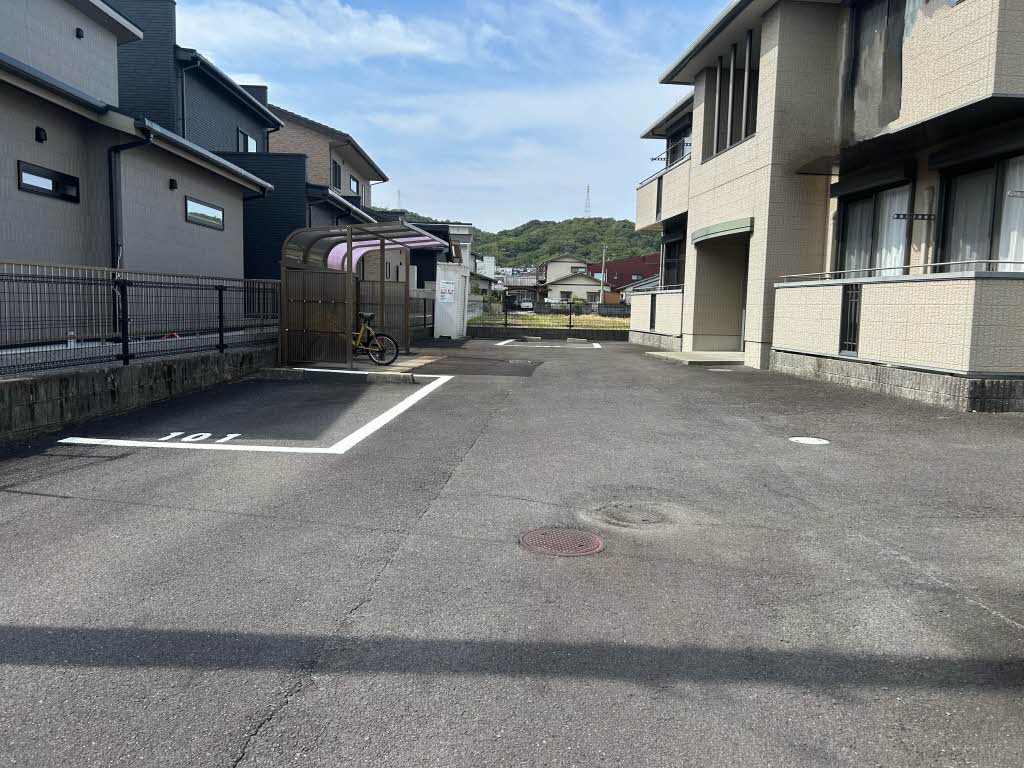 ファミール牟礼 102号-13