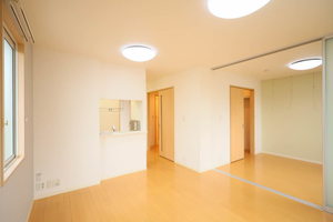 トロフィー　クラウン A0202号-4