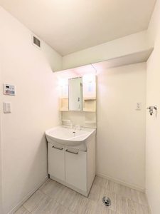 シャーメゾン小串 A0103号-5