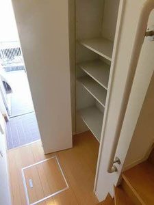 モンソレイユ B棟 B201号-4