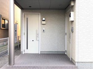 アルトーレ　カーサ　Ｂ棟 B0201号-2