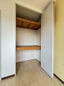 シャーメゾンサンフラワー 101号-6