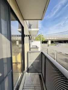 シャーメゾンサンフラワー 101号-9