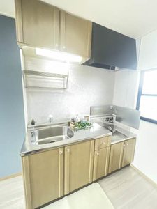 サンライフ八坂　Ｂ棟 B0202号-3