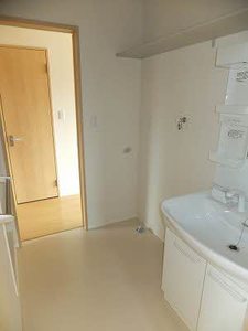 シャーメゾン　ラ・モード　ガーデンズ　Ⅲ C0202号-3