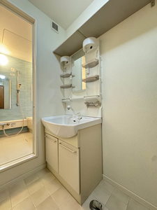 ヴィラロトス　Ｂ棟 B0202号-4