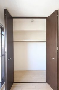 Ｃ．Ｃ．ＣＯＵＲＴ五日市駅前 A0502号-9