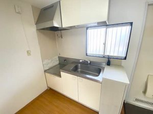 フレグランス宮脇 203号-3