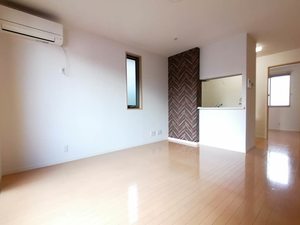 グランドメゾン片島 E棟 E201号-2