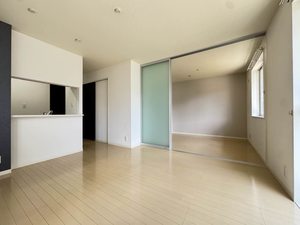 フェザンレーヴ　Ｂ棟 B102号-2