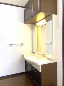 お問合せ番号：2000788-15