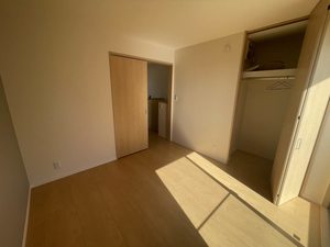 ドムス・ヒルズ J館 J102号-5