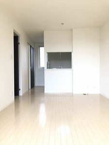 アッヴェニーレ　Ａ棟 A0101号-2