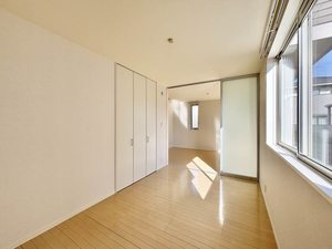 アッヴェニーレ A棟 A0102号-5