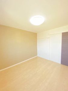 ハンプトンコート 303号-4