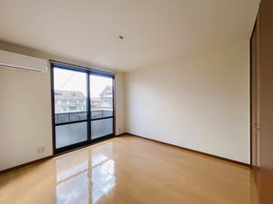 ドミール多治米 B棟 B202号-2