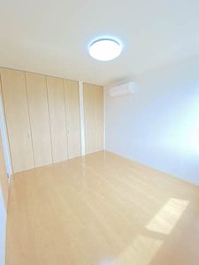 スカイランド　Ｂ棟 B201号-4