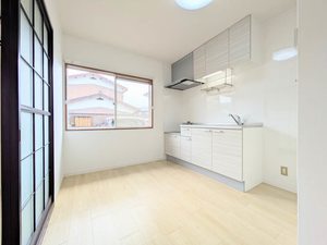 フレグランス　前町 A0101号-2