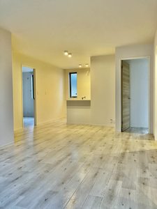 ユキコート斎院 102号-3