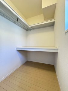 ガーデンズ多治米 A棟 A203号-6
