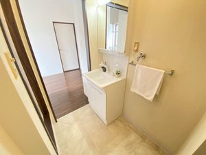 フレグランス飯山 C棟 C101号-8