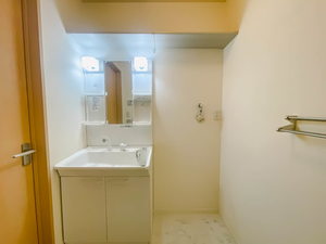 グランドール川口　Ａ棟 A102号-4