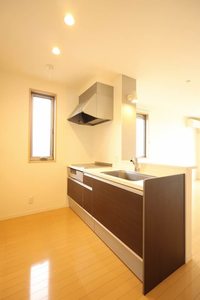 アルカ・フトーラⅡ　Ｂ棟 B0203号-3