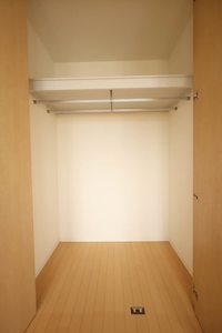 アルカ・フトーラⅡ　Ｂ棟 B0203号-8