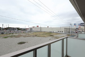 アルカ・フトーラⅡ　Ｂ棟 B0203号-13