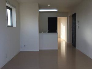 ローレルＴＡＫＵ 303号-2