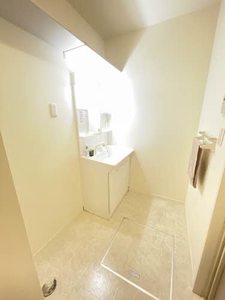 シャーメゾン郡家 C棟 C102号-8