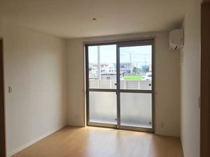 シャーメゾン坂本　２番館 101号-11