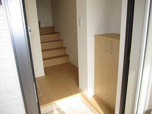 シャーメゾン坂本　２番館 202号-3