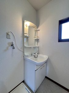 ペルレ　Ｂ棟 B0203号-8