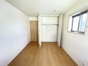 シャーメゾン元町 203号-4