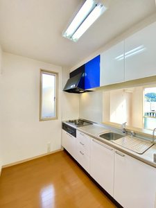 アネーロ A棟 A0201号-3