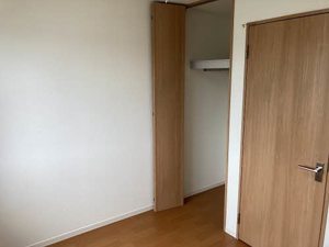 メゾン・ルミエール 205号-11