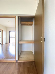 フローレンス明日香 A0201号-14