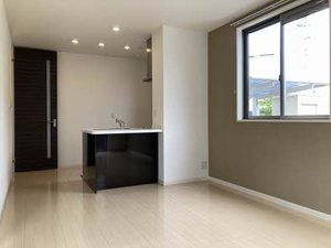 シャーメゾン松茂　Ｂ棟 103号-4