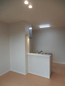 ヴィアソーレ光　Ｂ棟 0207号-4