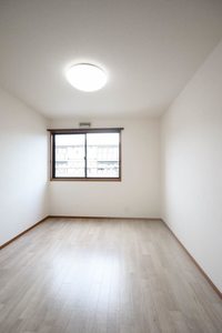 ヴィクトワール花岡　Ⅳ B0102号-8