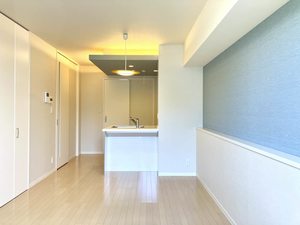 フォレナコート春日　Ｂ棟 B0103号-2