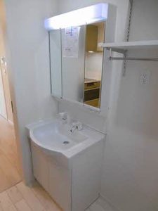 シャーメゾンガーデンズ多度津　Ａ棟 A103号-3