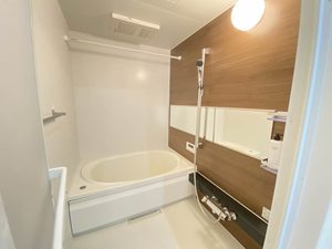 シャーメゾン丸亀 302号-6