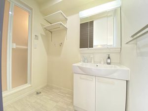 シャーメゾン丸亀 302号-7