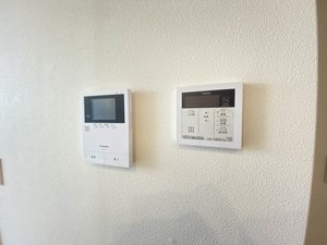 シャーメゾン丸亀 302号-10