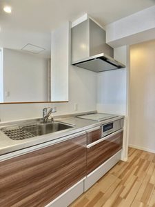 アントゥール A棟 A0302号-3