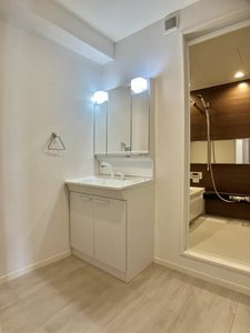 アントゥール A棟 A0302号-7