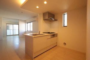 シャーメゾン三洋 A0202号-4