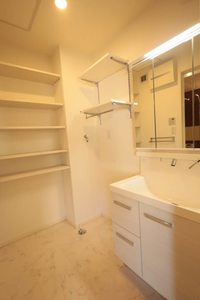 シャーメゾン三洋 A0202号-8